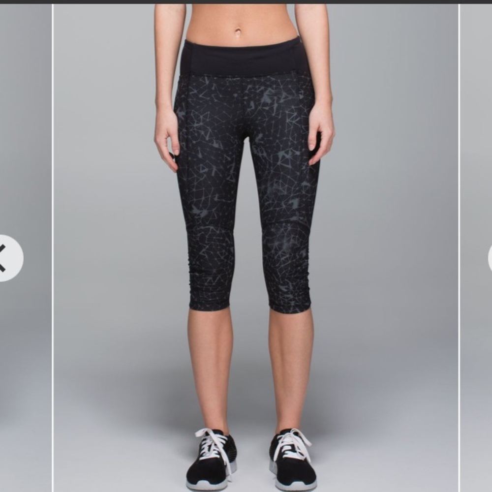 LULULEMON Stash It Crop Star Crushed Coal Black